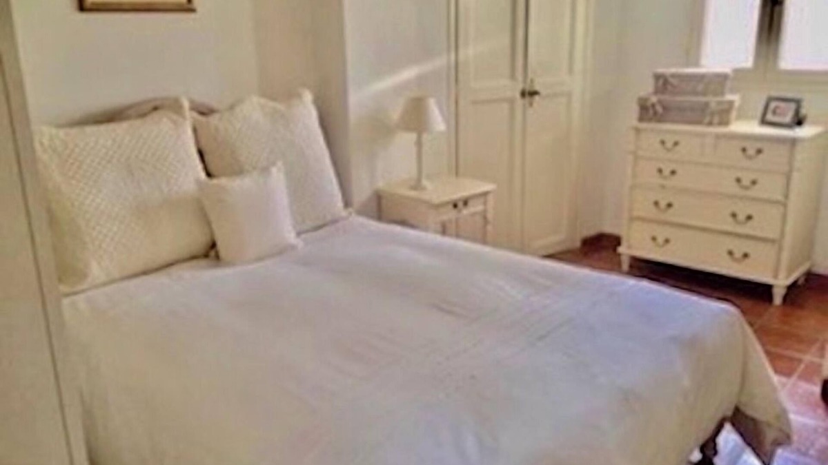 Cassis Apartment | In the historic center of Cassis, a stone's throw from the beaches