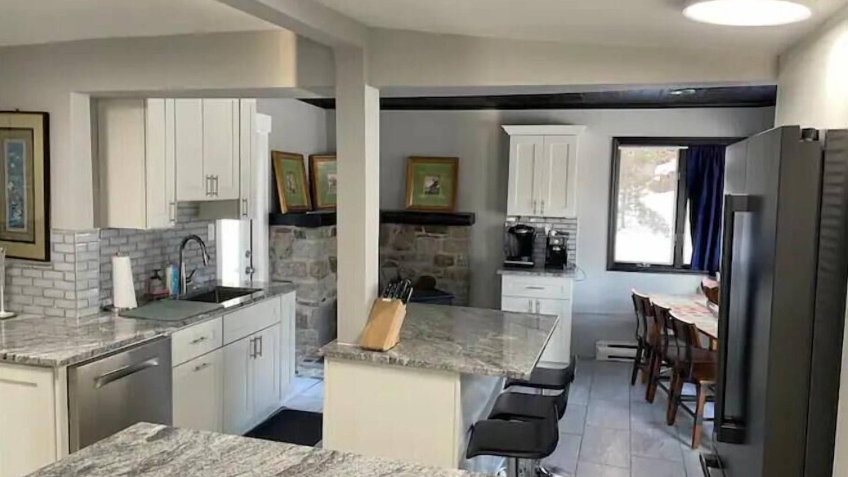 Boonton House | In the middle of nowhere yet close to everything