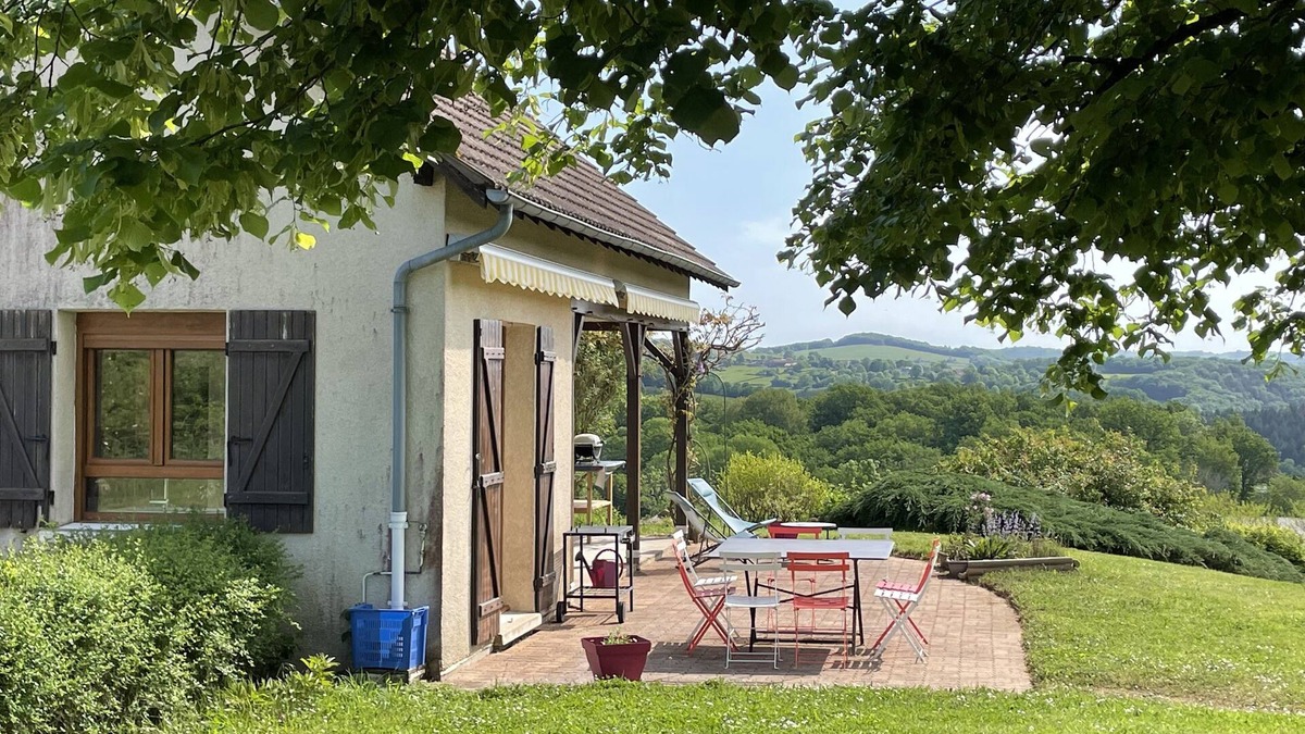 Domecy-sur-Cure House | In the Morvan park, house for 5/6 people.