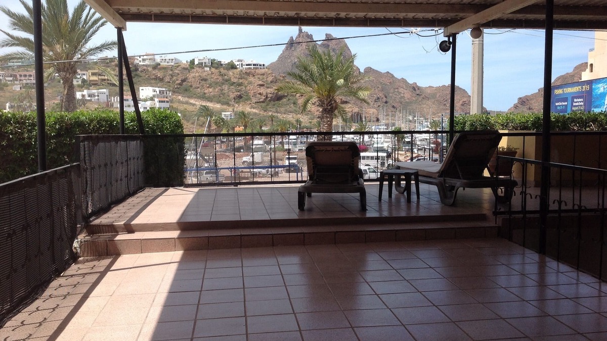 San Carlos House | In The Heart Of San Carlos, Spectacular Views