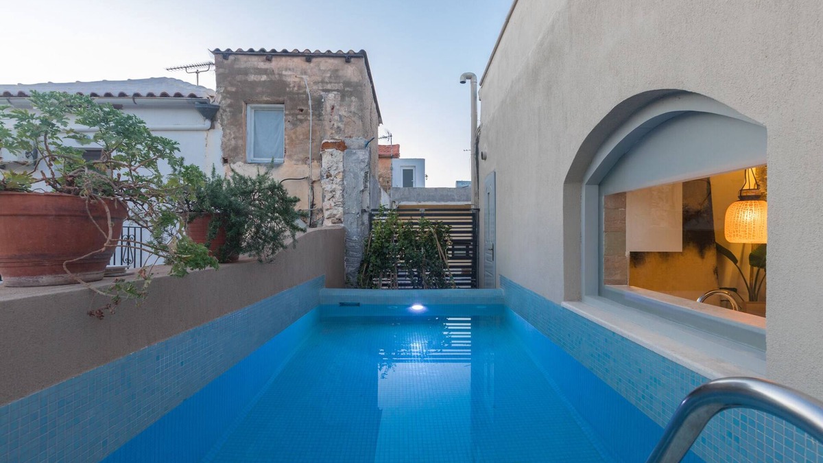 Old Town Rethymnon House | In the old historical town of Rethymno,Daphne Luxury Home with a private pool