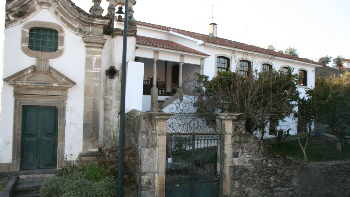 Santa Marta de Penaguiao House | In the heart of the Douro