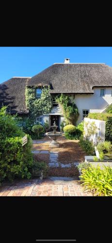 Die Boord House | In the Vine Country Manor Guesthouse