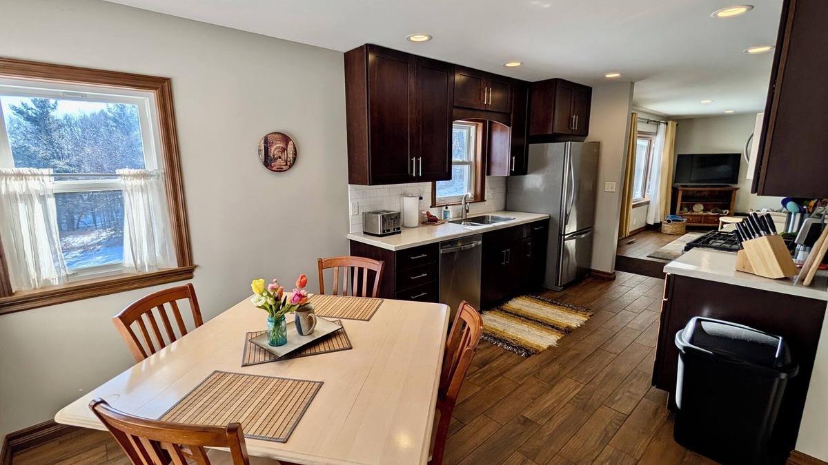 Eau Claire House | In The Woods A wooded retreat within the city.