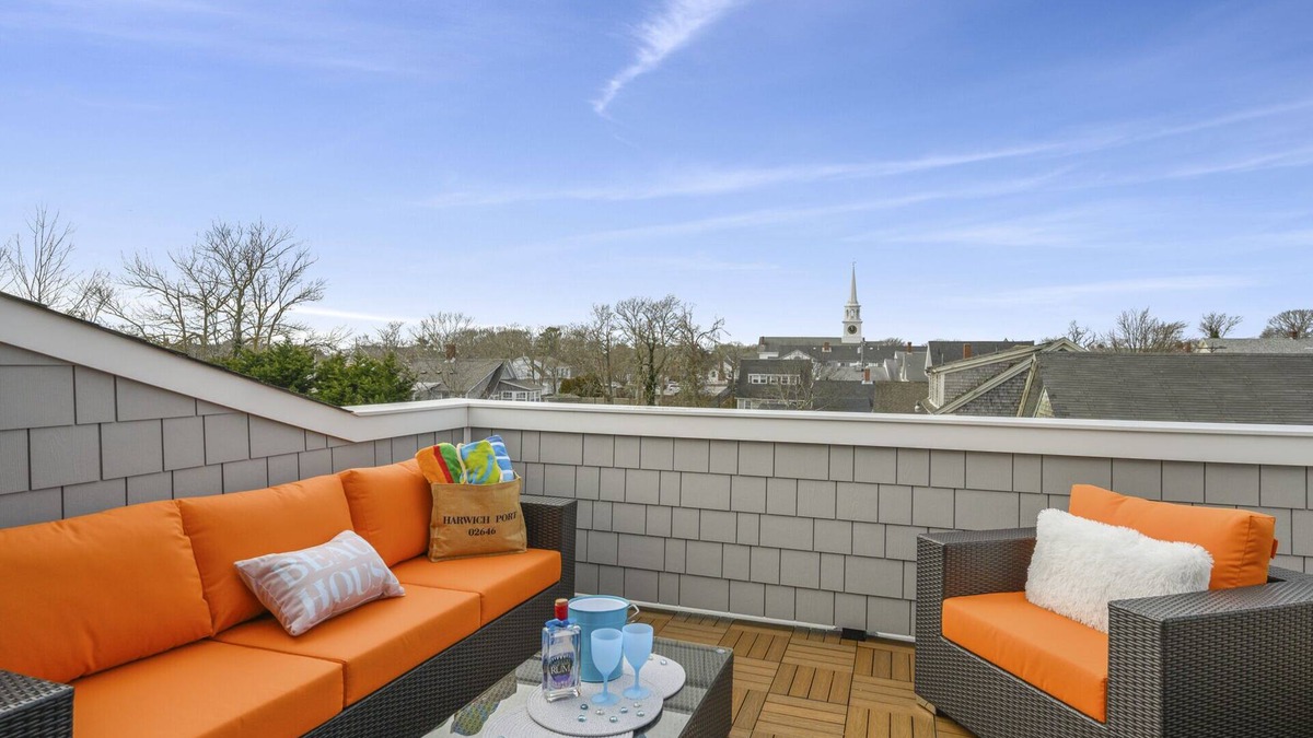 Harwich Port Condo | In town Location Walk to Beach Pet Friendly AC WiFi Beach Therapy