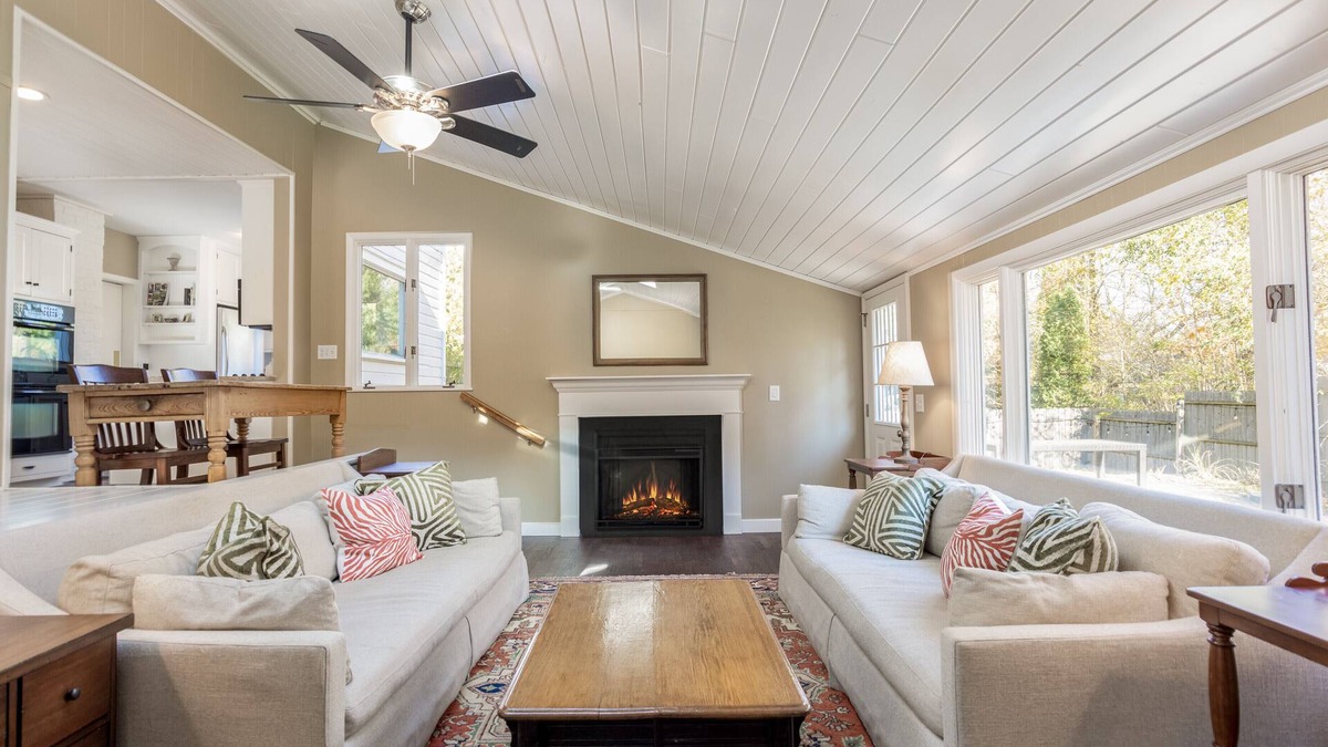 Saugatuck House | In-Town Saugatuck Walk to Town “Magical Backyard” OPEN Sept 1-4