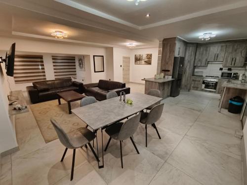 Vereeniging Apartment | In Town Vaal