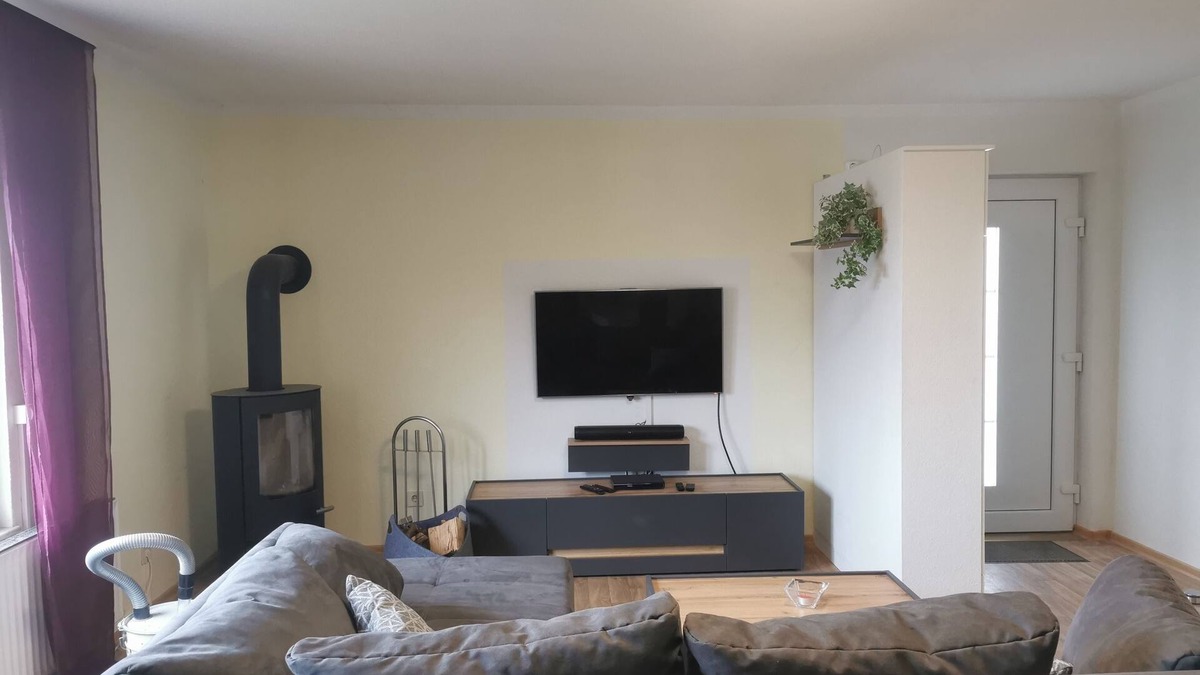 Hahausen Apartment | In two minutes in nature - with terrace, sauna and fire barbecue