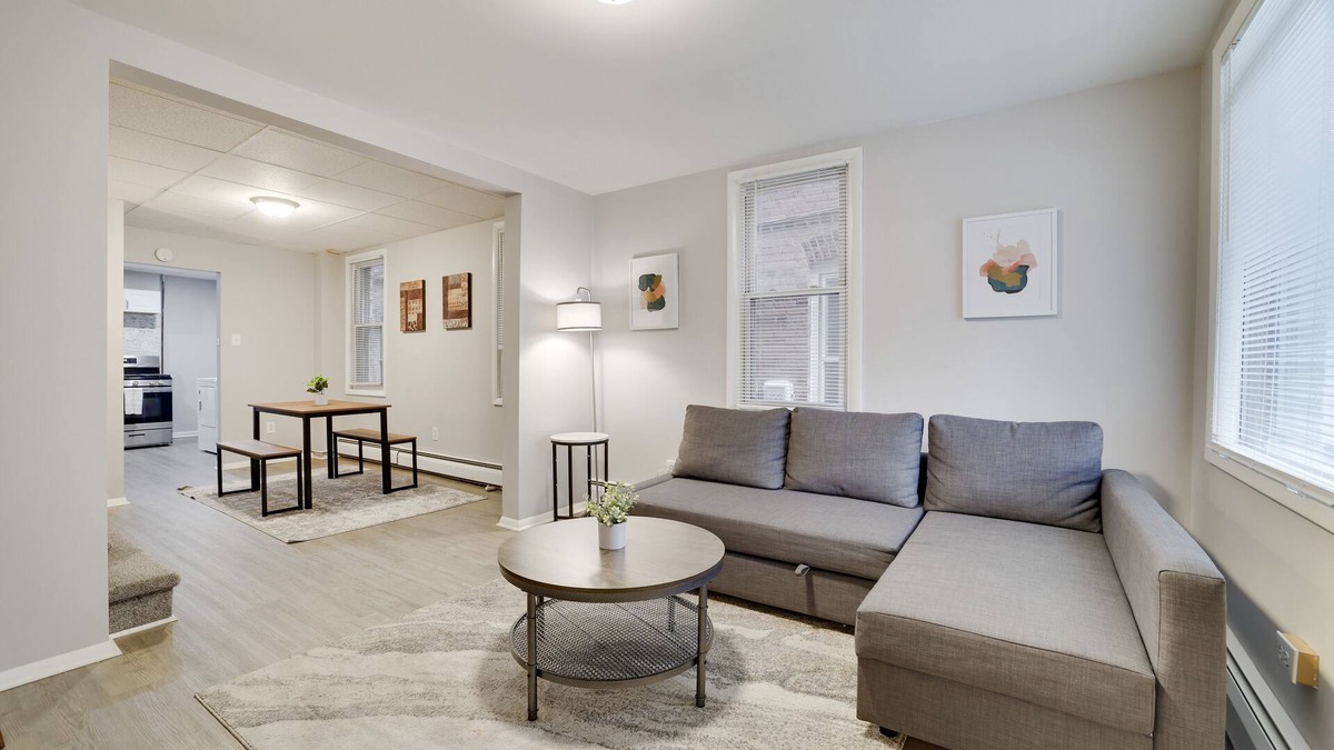 Wilkes-Barre Apartment | In Unit W&D Free Parking Fast Wifi 5 Min Downtown