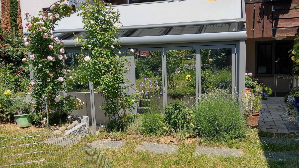 Hessigheim Apartment | Inas Ferienwohnungen - Holiday apartment Inas Wintergarten