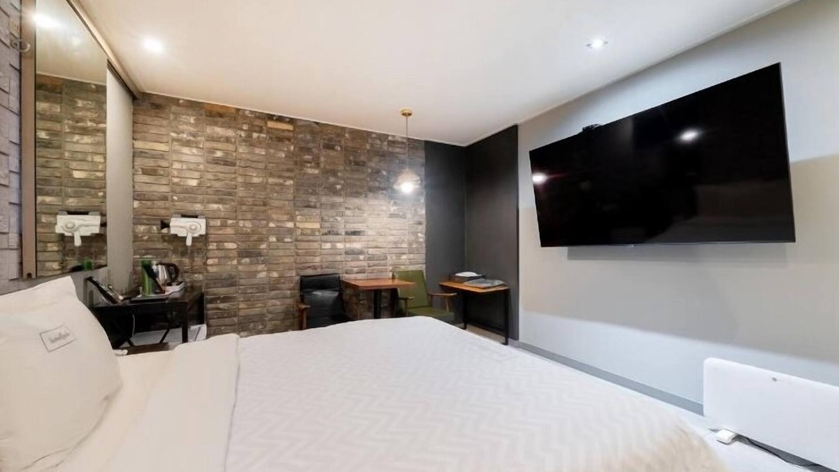 Jakjeonseoun-dong Hotel | Incheon CIRCLE HOTEL
