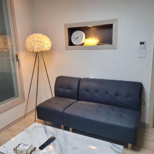 Michuhol-gu Apartment | Incheon Sungeuidong happy stay for 10 pax