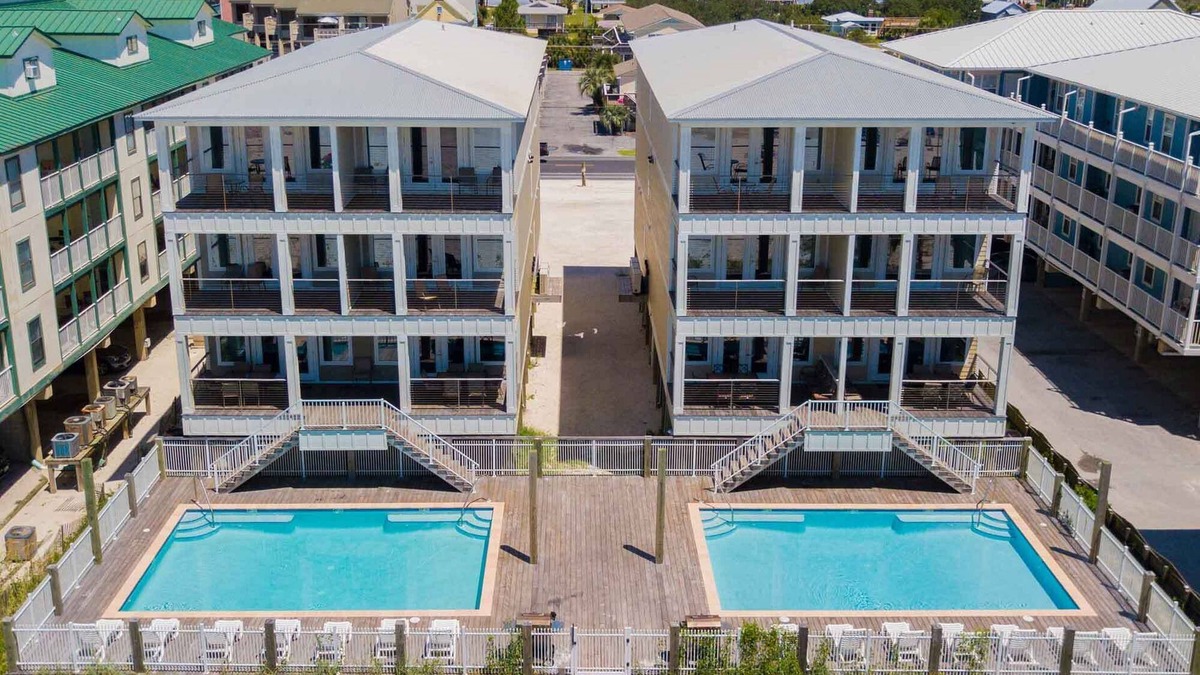 Gulf Shores House | Incredible Beachfront Retreat in Gulf Shores| Space for Up To 80 with 2 Pools!