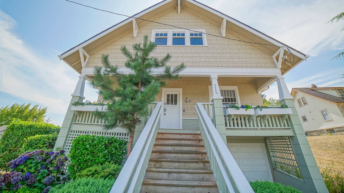 Gig Harbor House | Incredible Downtown Gig Harbor Craftsmen Home