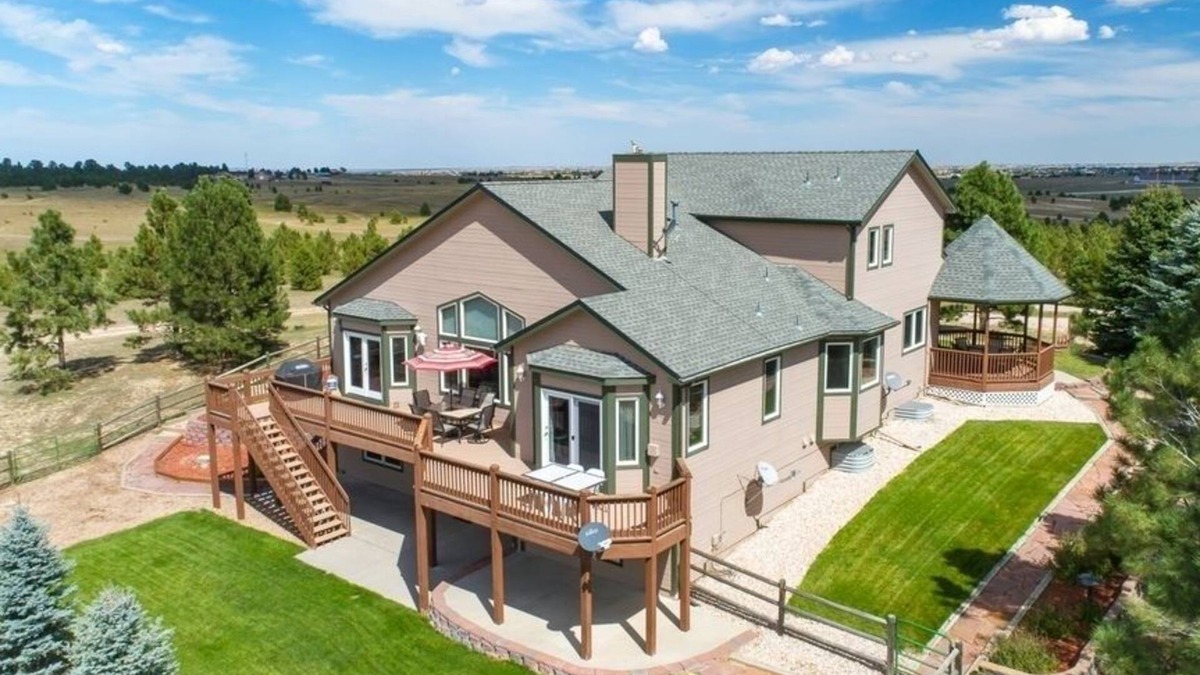 Parker Other | Incredible find! Gathering spaces, mtn views, bbq, 10 min to horse park and town