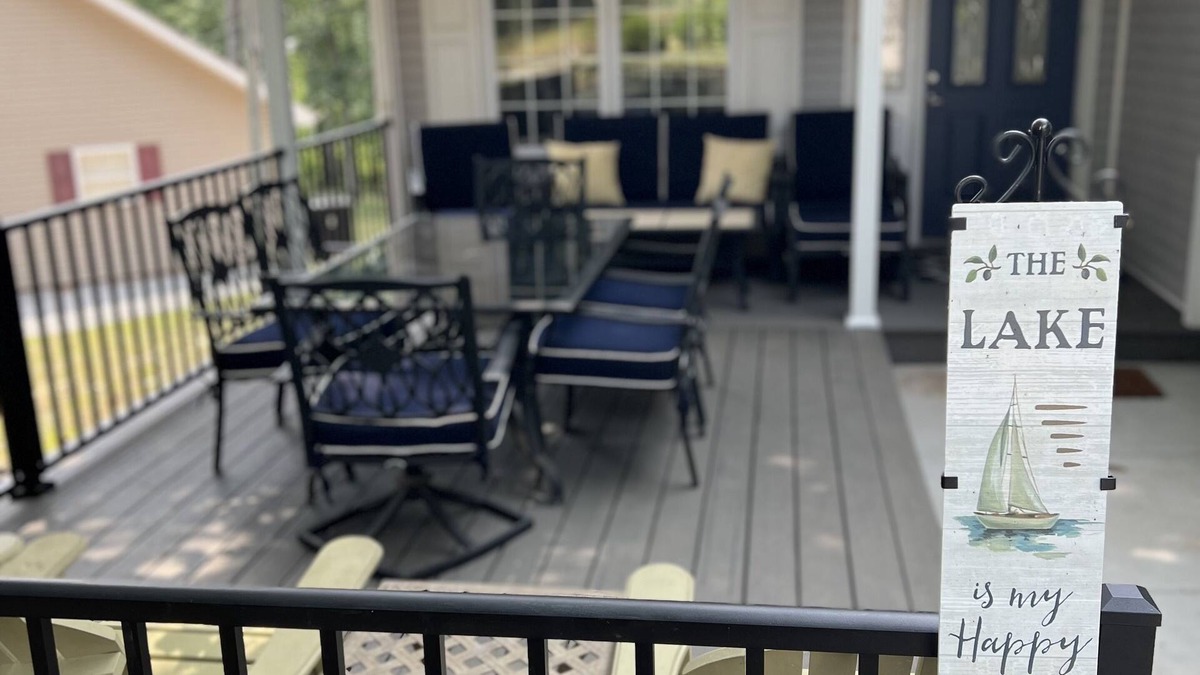 Gilbertsville House | Incredible KY Lake Waterfront Home with Dock