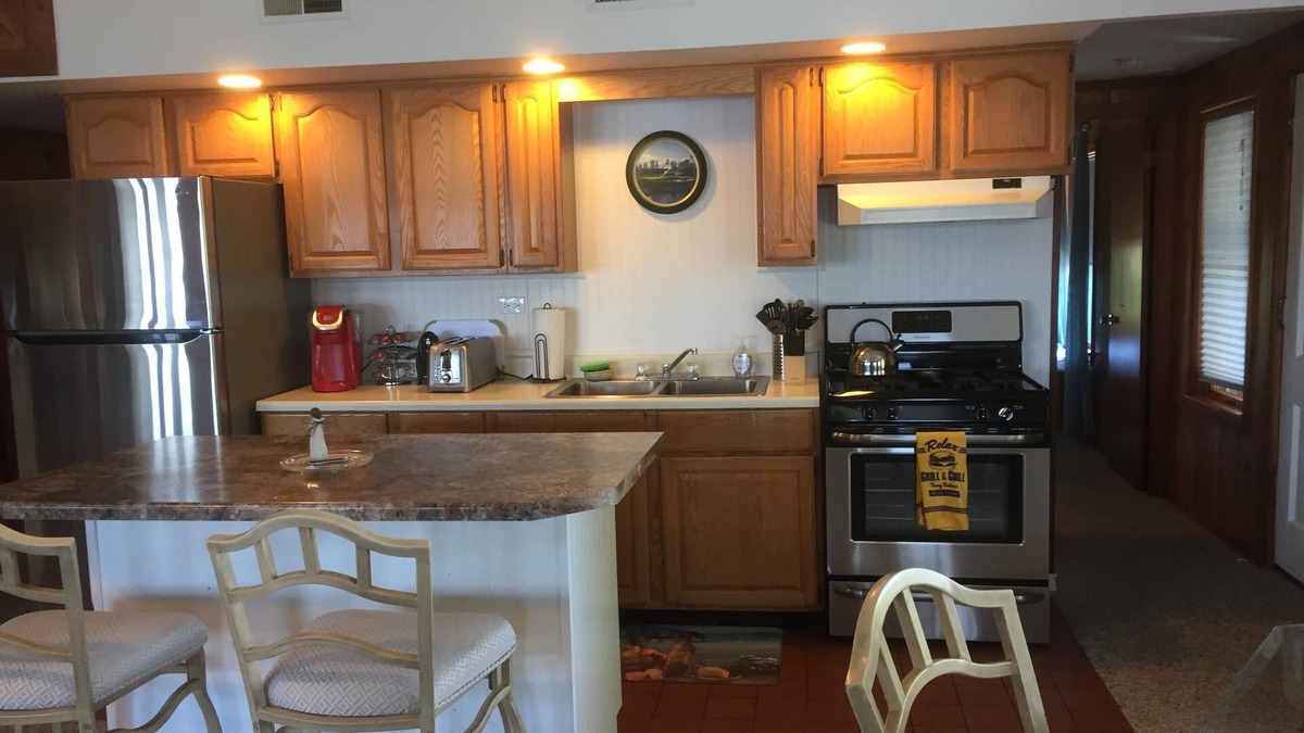Antioch Apartment | Incredible Lakefront 3bdr w/ boat slip for fun in the sun on the Chain of Lakes!