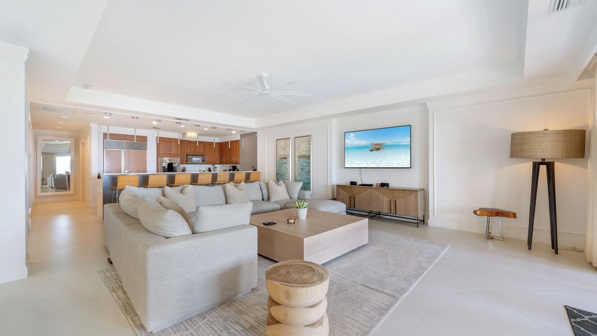Seven Mile Beach Condo | Incredible Oceanfront Oasis on 7 Mile Beach at The Ritz-Carlton