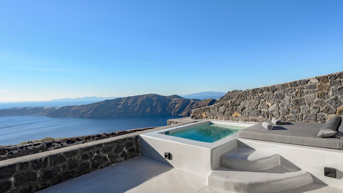 Imerovigli Villa | Incredible Santorini Suite | Elysia Suite | Breathtaking Sea Views | Private.