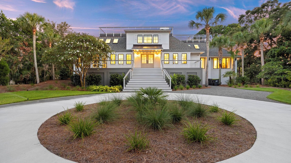 Seabrook Island House | Incredible Seabrook Home! GORGEOUS 5 bedrooms and panoramic rooftop balcony!
