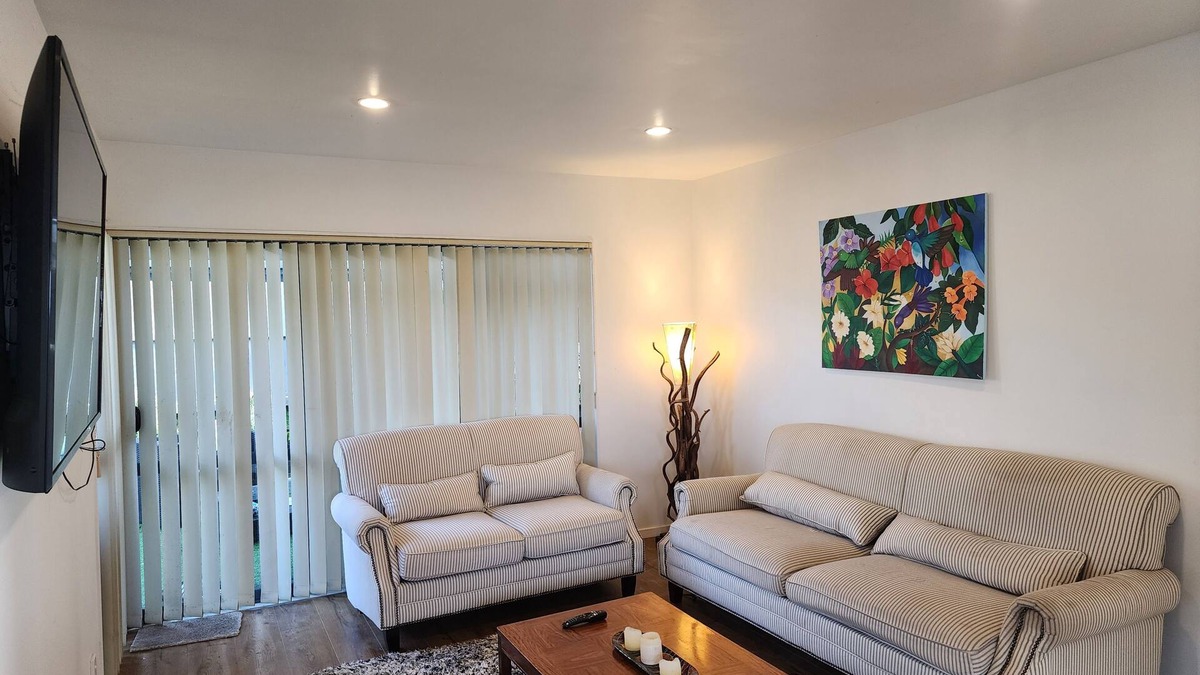Henderson House | Incredible Waitakere views