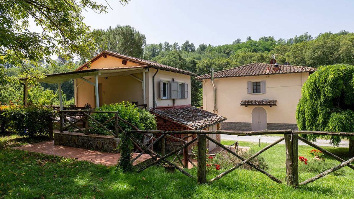 San Giovanni Valdarno Other | Independent barn in Tuscany Chianti with pool and wide terrace private barbecue