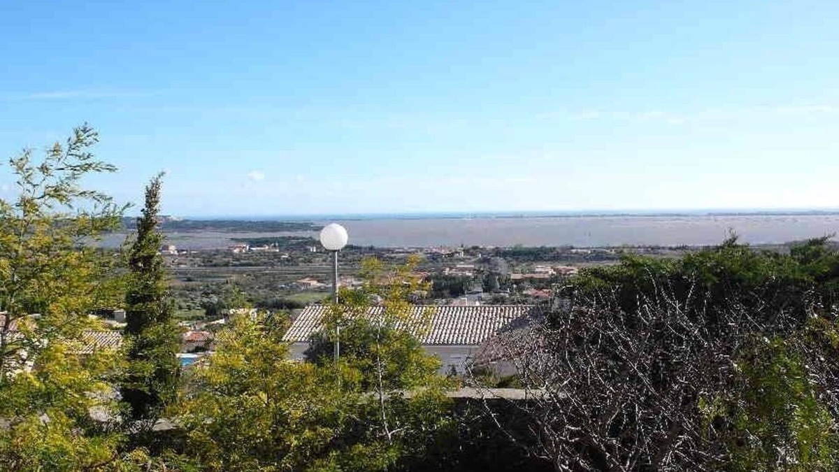 Fitou Apartment | Independent apartment in villa with garden and Fitou sea view
