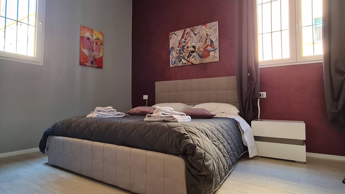 San Donato Apartment | Independent apartment in the heart of the city