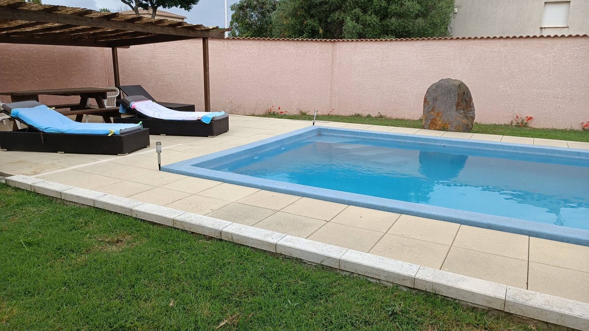 Le Grau-dʼAgde Apartment | Independent F2 on the ground floor of our villa which we live in all year round.