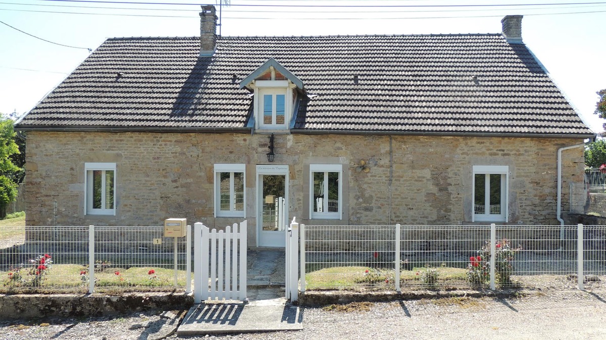 Vandenesse-en-Auxois House | independent house of 170m2, garden of 1000m2 closed, near the lake of Panthier