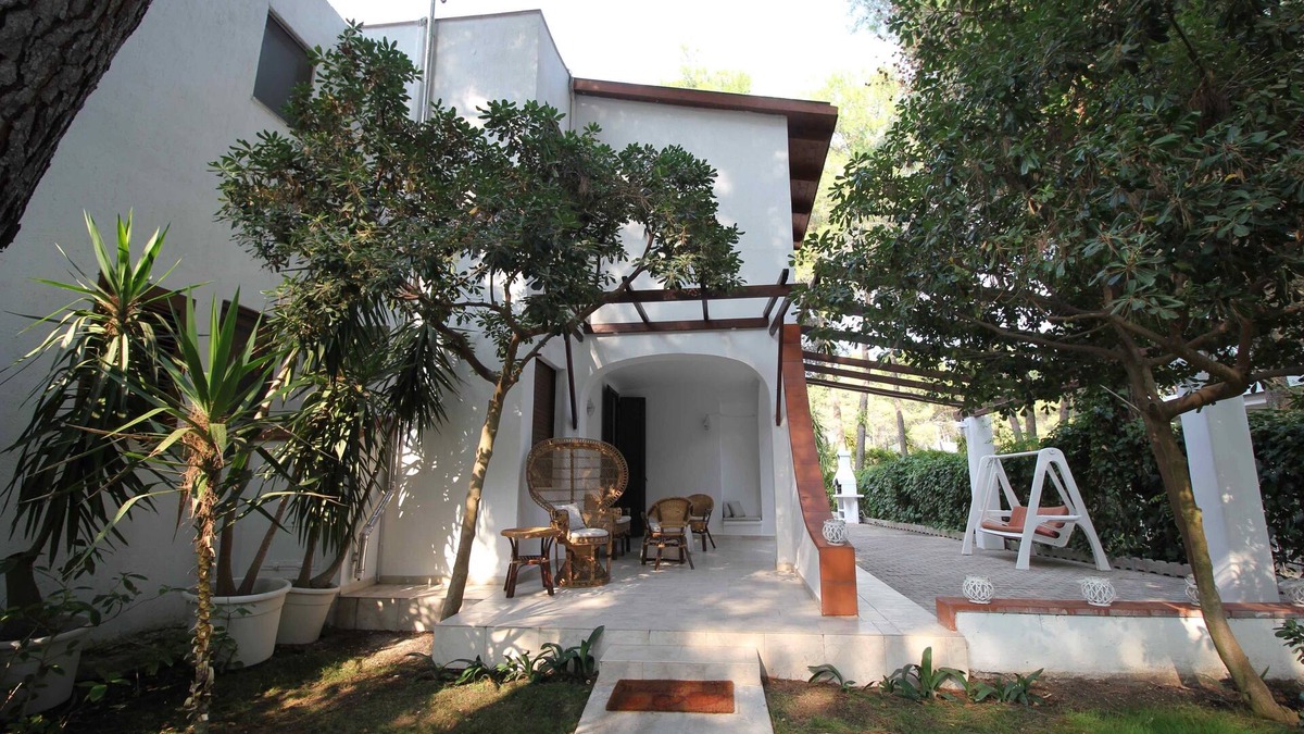 Castellaneta Marina Villa | Independent villa for families looking for large spaces, relaxation and the sea!