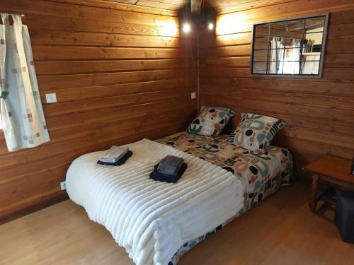 Sigournais Apartment | Independent studio rentals