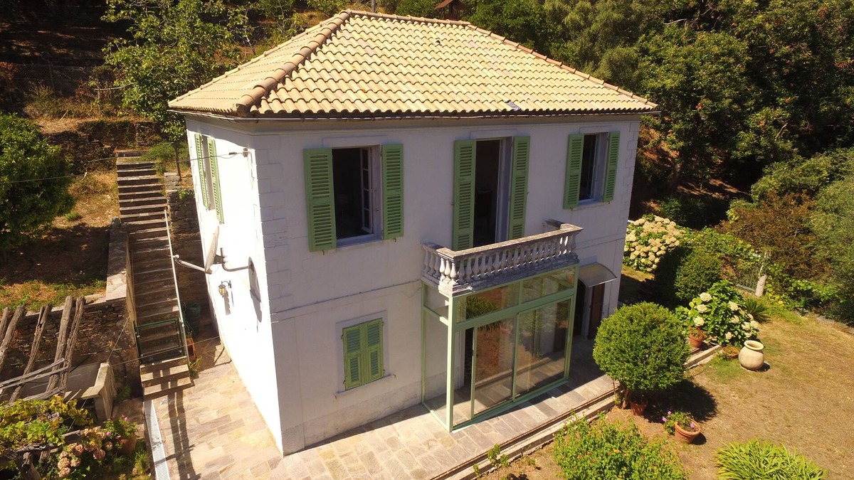 Cagnano House | Independent villa with private garden in Cap Corse, between sea and forest