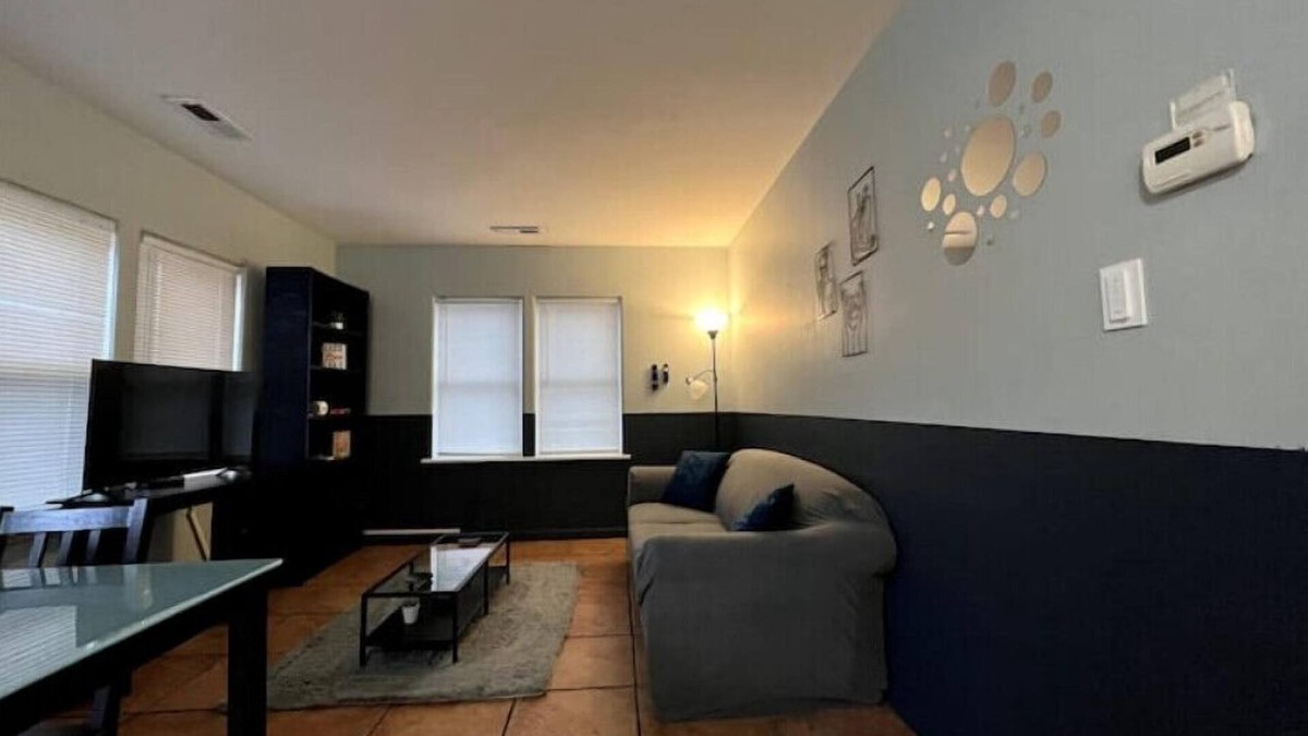 Dowagiac Apartment | Indian Lake Cottage for Nature Lovers - Apt. Cnn
