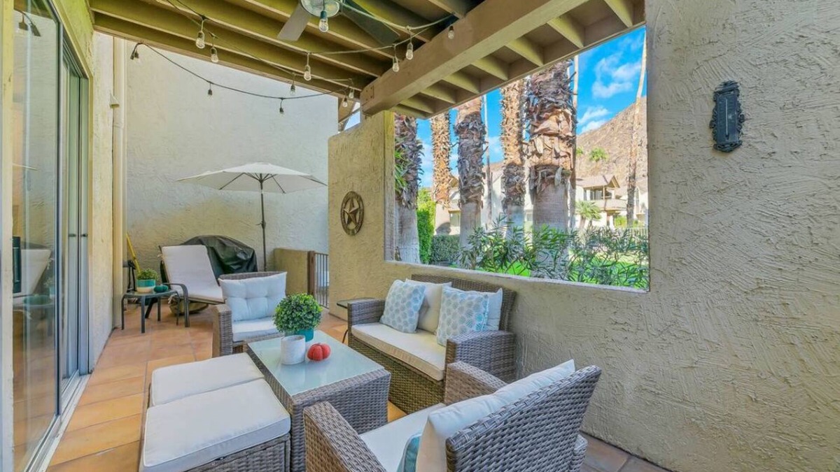 Indian Wells Apartment | Indian Wells Private Patio -Pool- Mountain Views #39