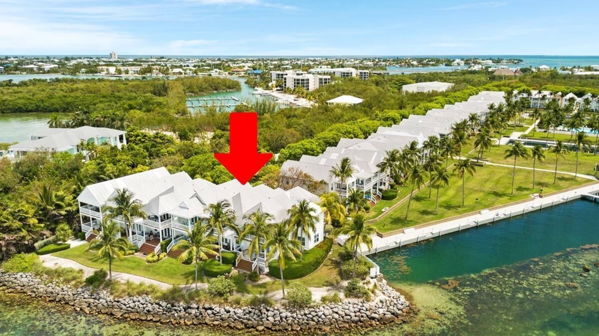 Indigo Reef Marina Homes House | Indigo Reef Resort Premium Waterfront Villa 63 With Boat Dockage, Pool, and Sunset-View