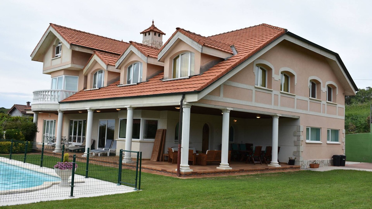 Barrika Villa | Individual chalet, swimming pool, pediment, gym, sauna, Turkish bath, Jacuzzi