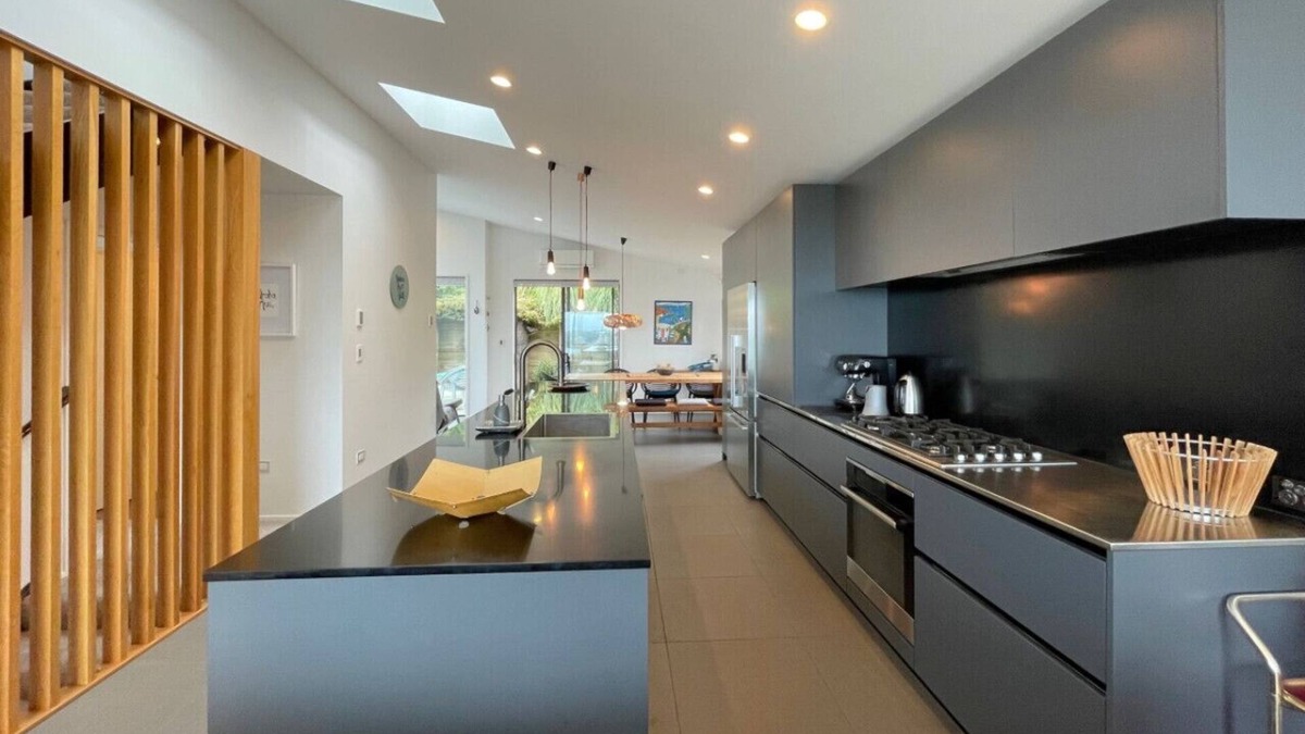 Surfdale House | Indulge in luxury on Waiheke Island