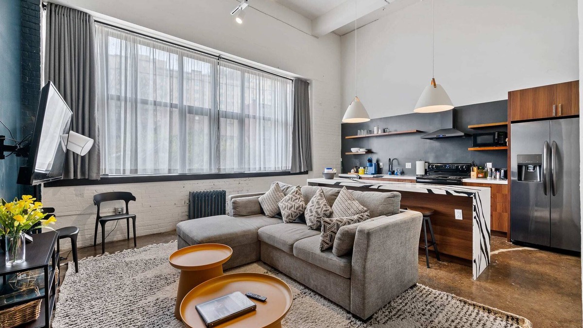 North Oakland Apartment | Industr Loft 5min Shadyside East Liberty Oakland 6