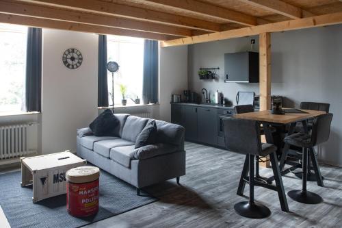 Heppens Apartment | Industrie Loft 1901 - Gratis Parken - Zentral