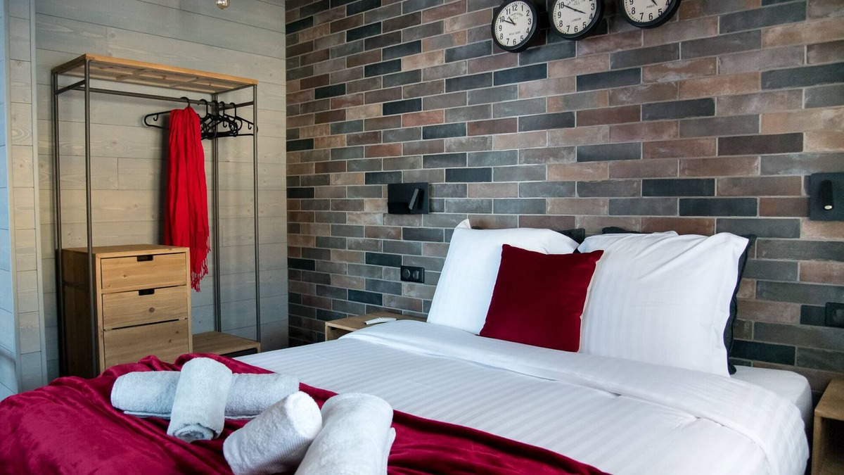 Les Fourgs Apartment | INDUSTRIEL .