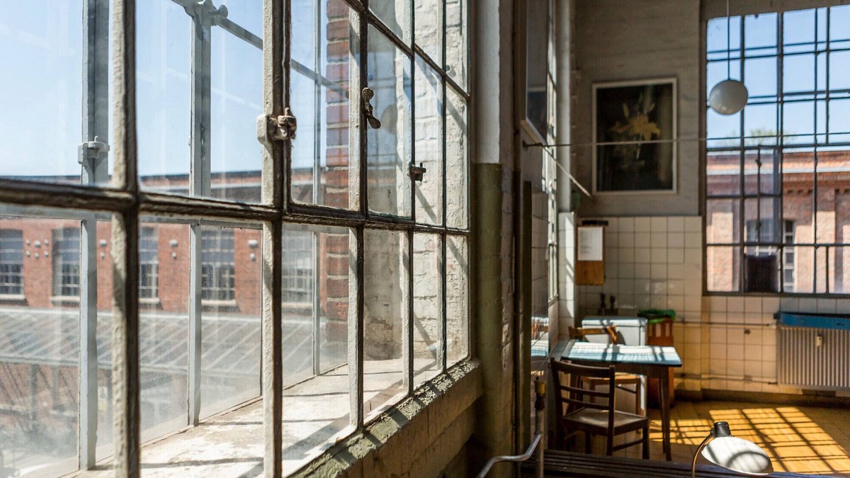 Neulindenau Apartment | Industrielle Ferienwohnung 1 in der Alten Spinnerei