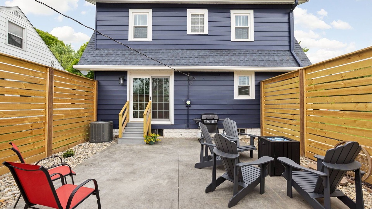 Speedway House | Indy Speedway Retreat: King Beds & Near Downtown