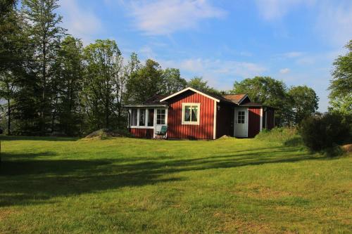 Tvaaker Cabin | Inga-Majs stuga
