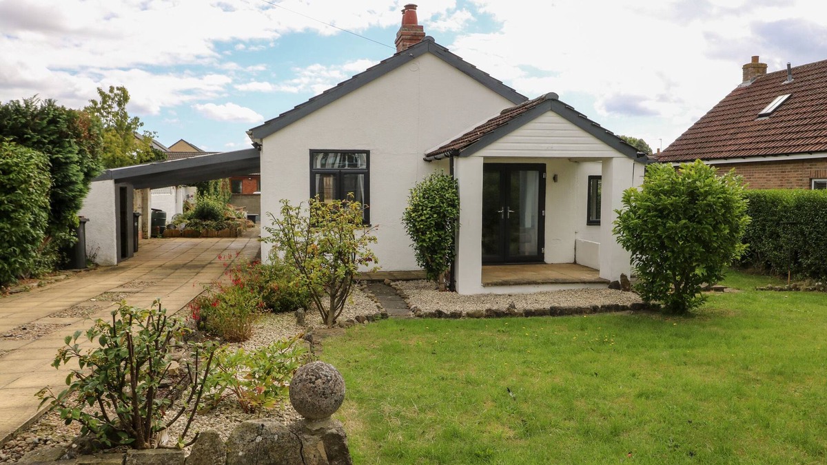 Ripon Cottage | INGLENOOK, pet friendly, character holiday cottage in Ripon