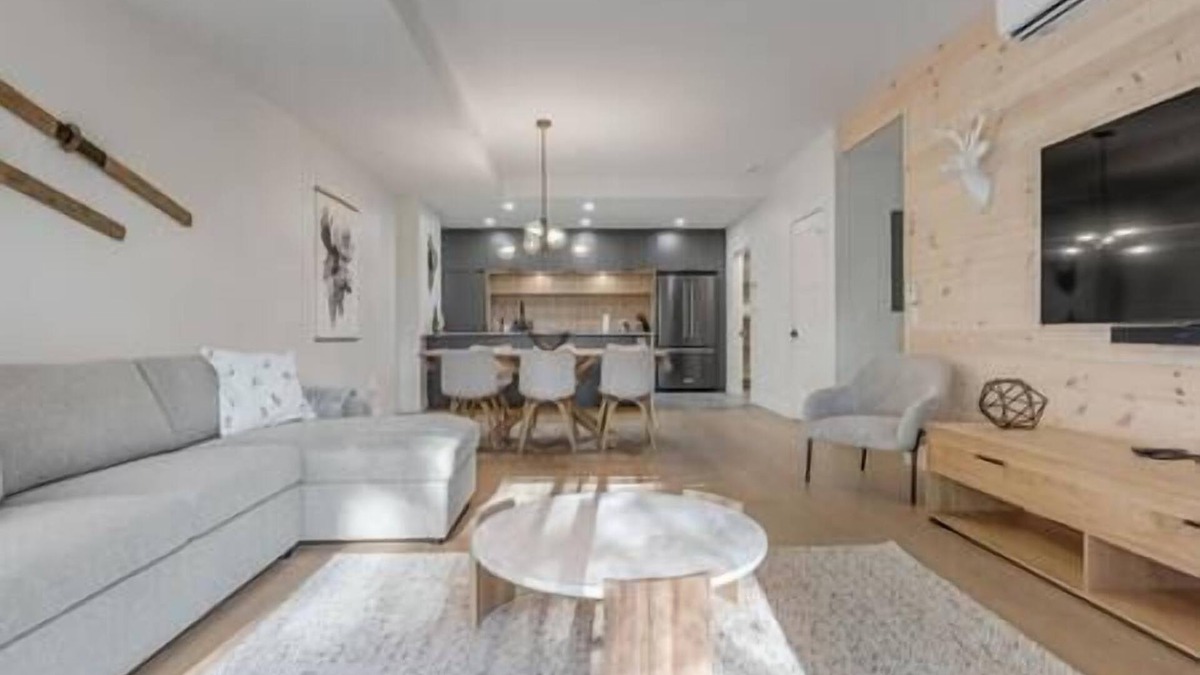 Beaupre Apartment | Initial | Boréal 107 | Ski-in Ski-out MSA