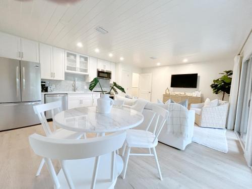 Inlet Beach Apartment | Inlet Dunes 205 Condo