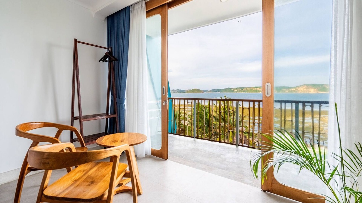 Kuta Hotel | Inlight Lombok Standard Room