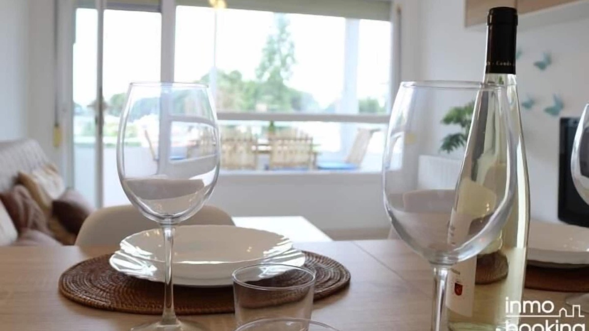 Vilafortuny Apartment | InmoBooking Thaiti Apartments, climatizado y con vistas