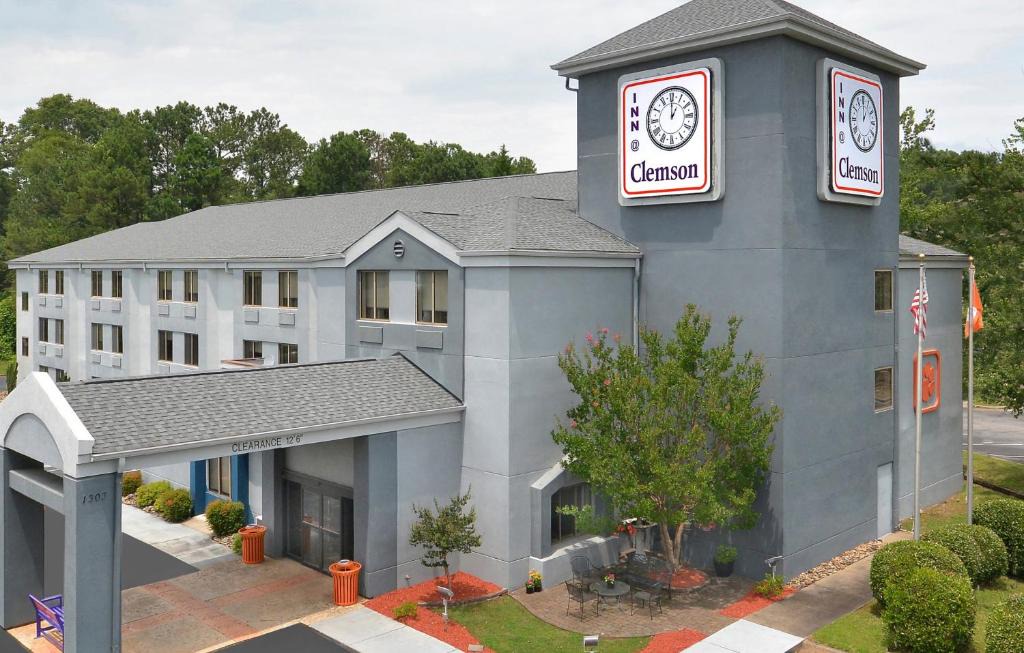Clemson Hotel | Inn at Clemson